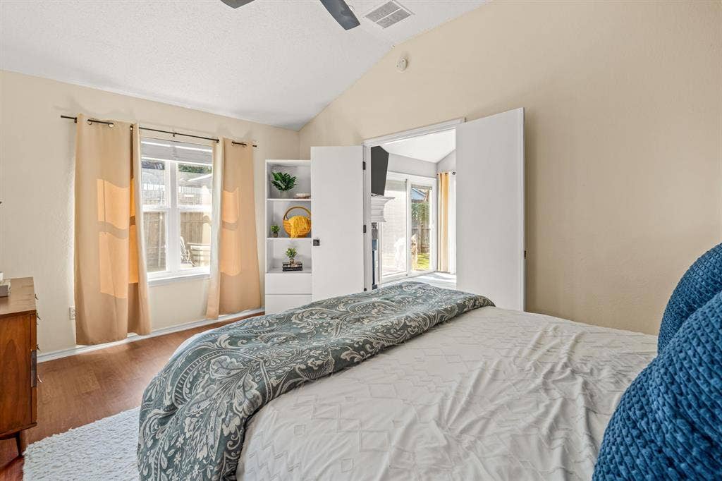 2054 Wanderlust Drive, Lewisville, TX 75067 primary bedroom