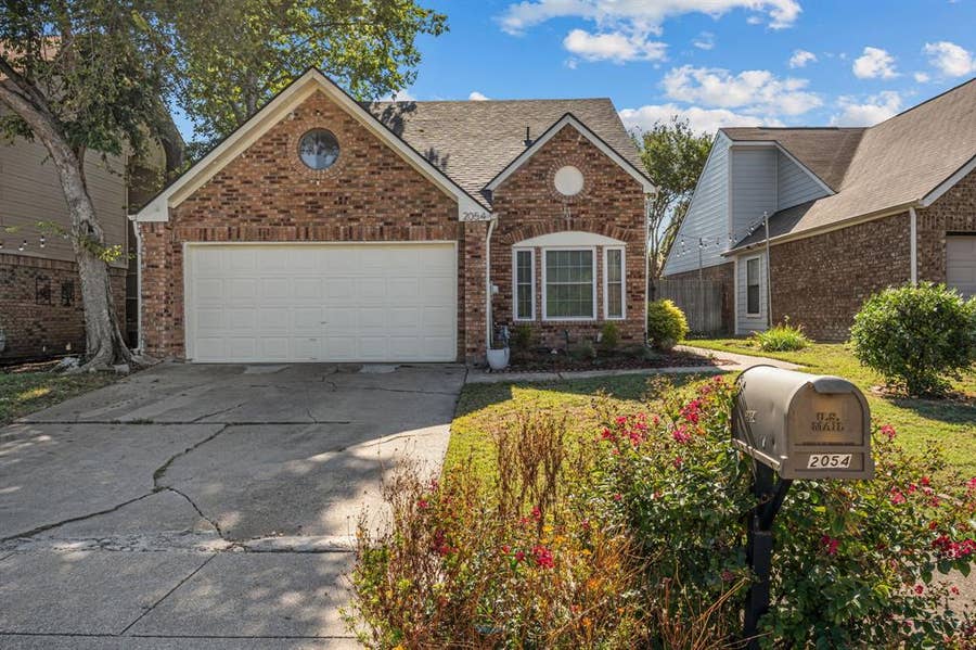 Property photo for 2054 Wanderlust Drive, Lewisville, TX