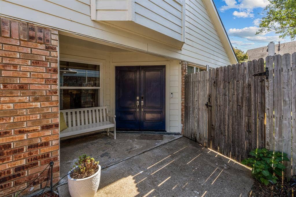 2054 Wanderlust Drive, Lewisville, TX 75067 2054 Wanderlust Drive, Lewisville, TX 75067