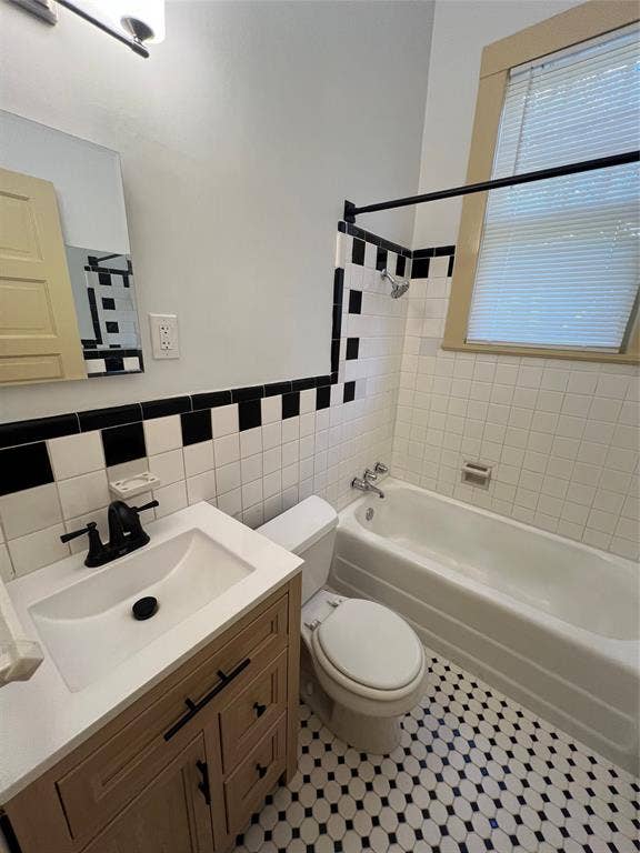 4325 Junius Street, Dallas, TX 75246 4325 Junius Street, Dallas, TX 75246
