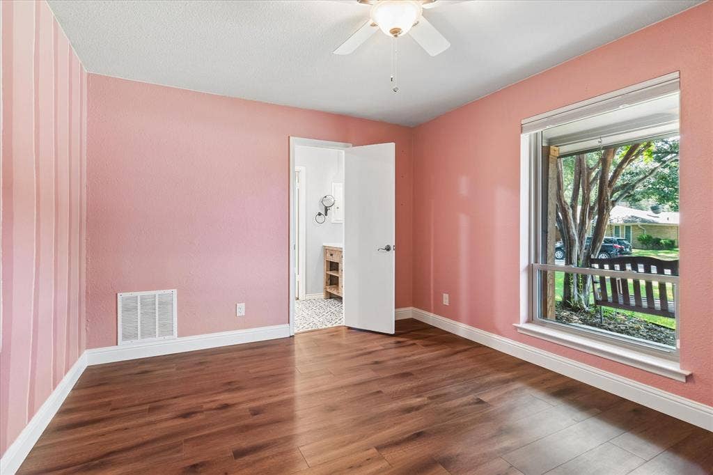 3207 Grantwood Drive, Dallas, TX 75229 3207 Grantwood Drive, Dallas, TX 75229
