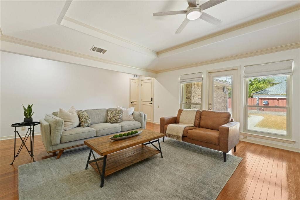 5927 Vickery Boulevard, Dallas, TX 75206 5927 Vickery Boulevard, Dallas, TX 75206