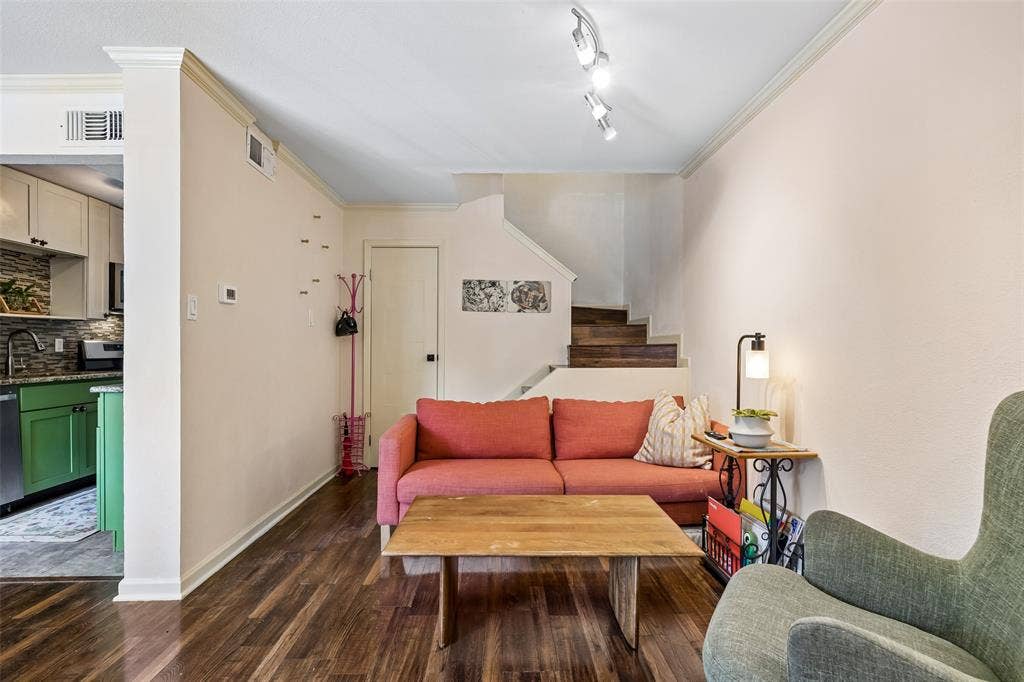 5757 Martel Avenue, #A11, Dallas, TX 75206