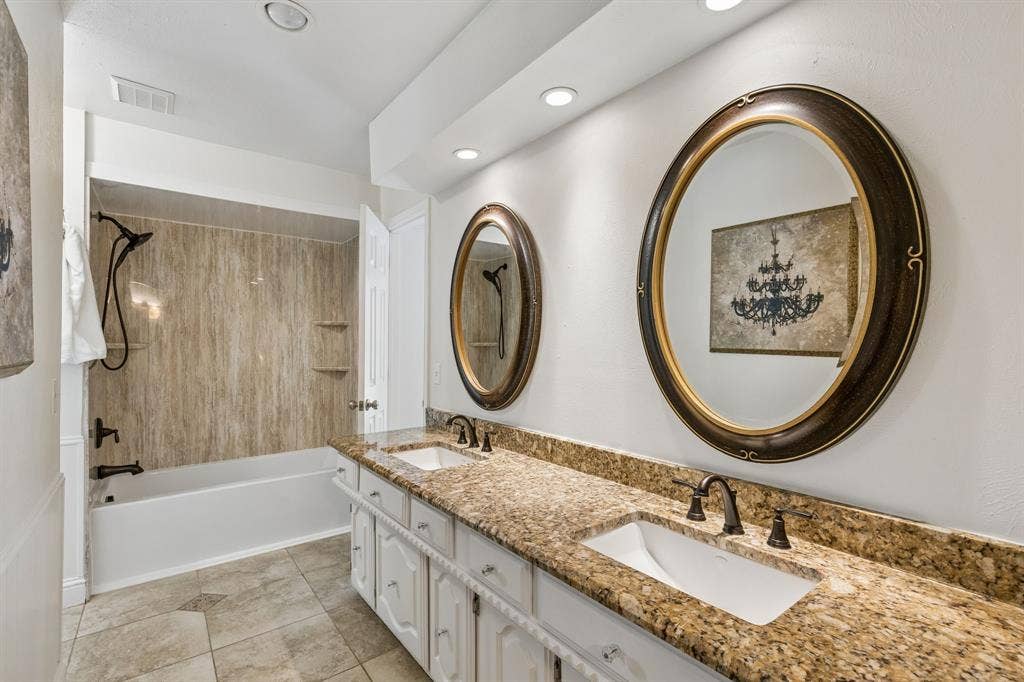 9639 Vista Oaks Drive, Dallas, TX 75243 9639 Vista Oaks Drive, Dallas, TX 75243
