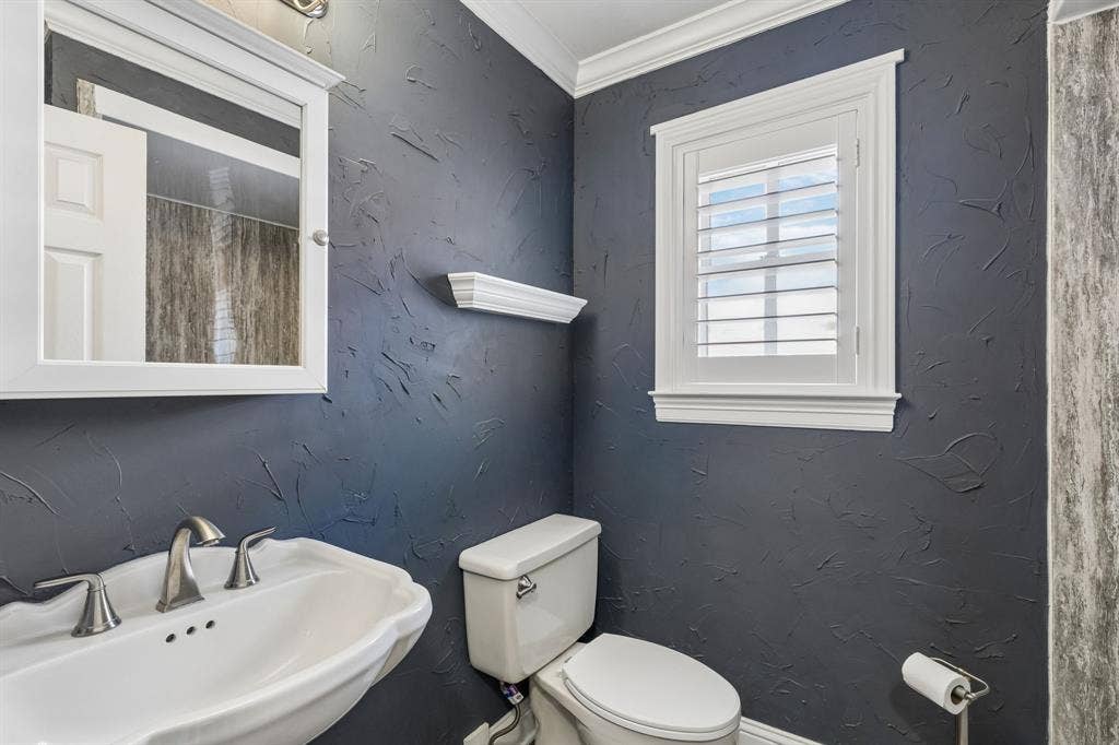 9639 Vista Oaks Drive, Dallas, TX 75243 9639 Vista Oaks Drive, Dallas, TX 75243