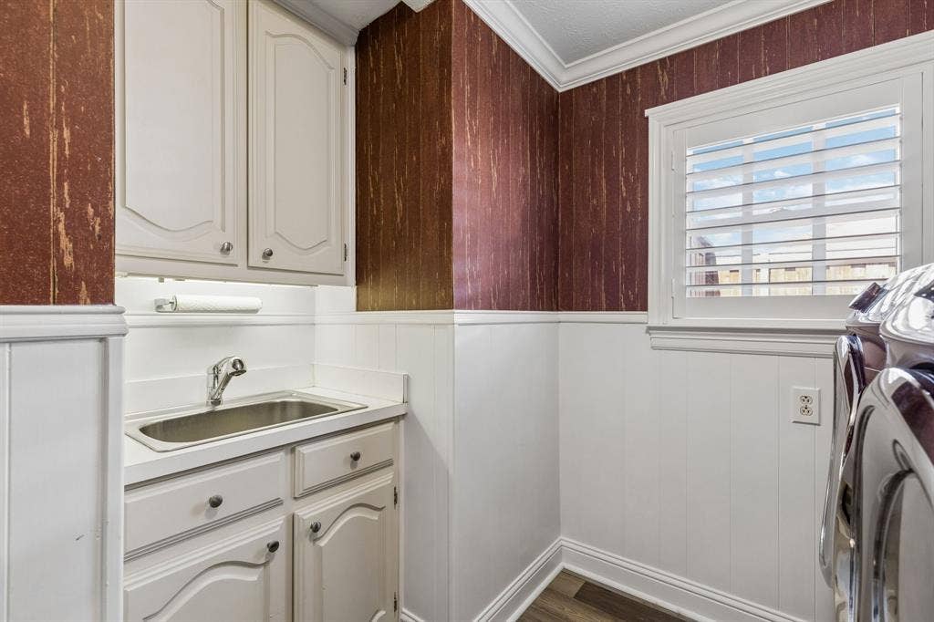9639 Vista Oaks Drive, Dallas, TX 75243 9639 Vista Oaks Drive, Dallas, TX 75243