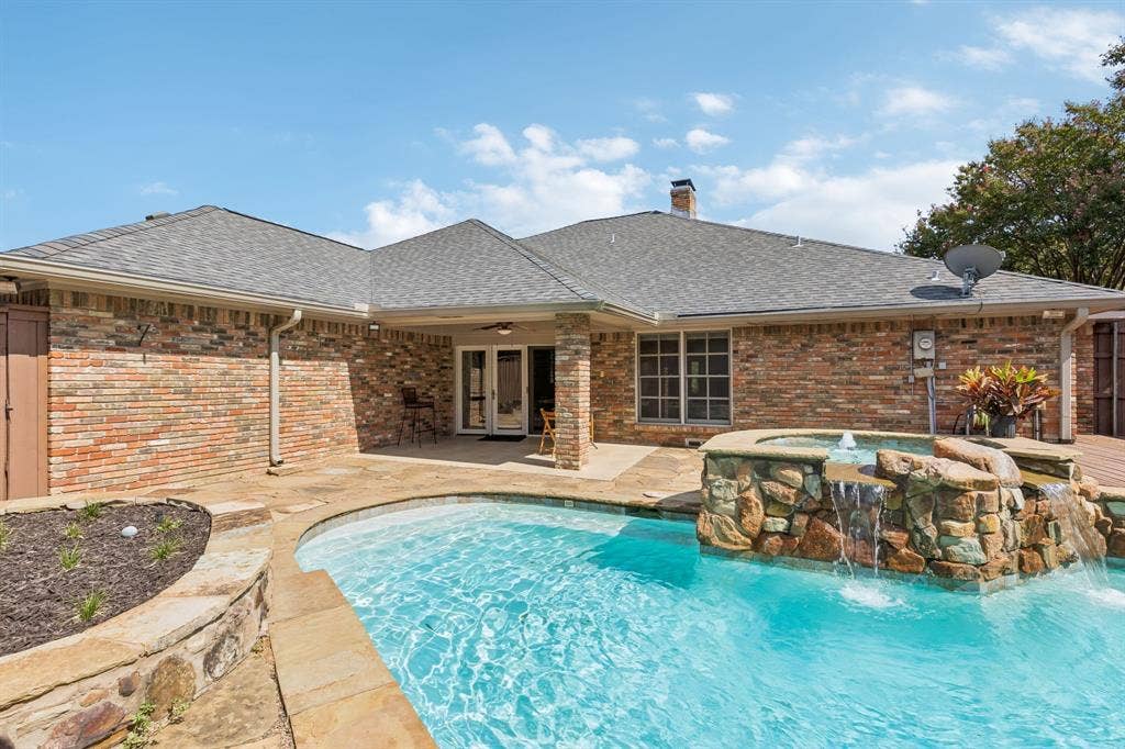 9639 Vista Oaks Drive, Dallas, TX 75243 9639 Vista Oaks Drive, Dallas, TX 75243