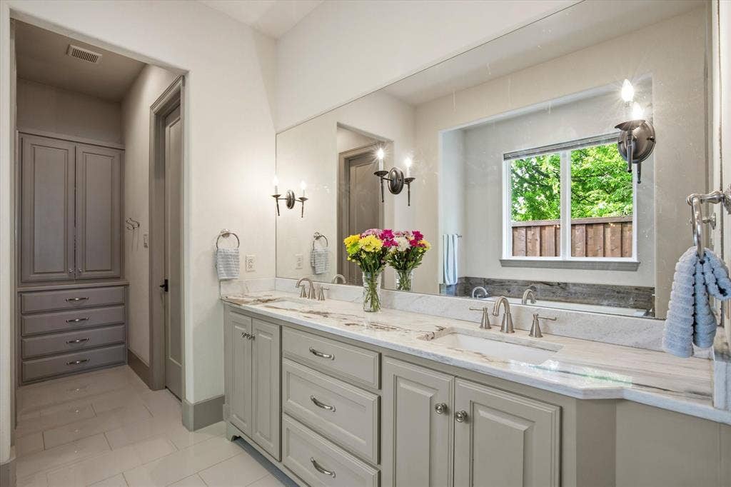 2627 Mount View Drive, Farmers Branch, TX 75234 2627 Mount View Drive, Farmers Branch, TX 75234