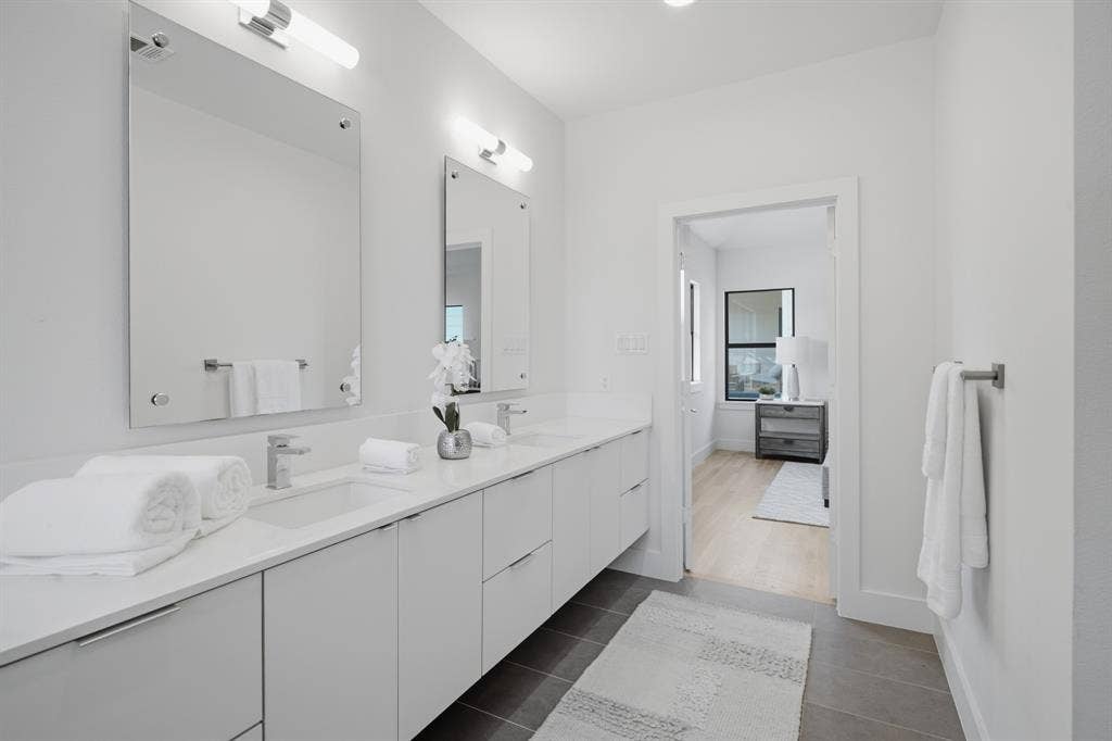4634 Newmore Avenue, Dallas, TX 75209 4634 Newmore Avenue, Dallas, TX 75209