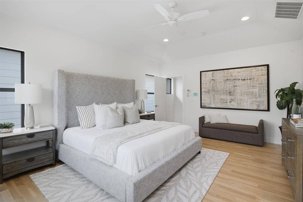 4634 Newmore Avenue, Dallas, TX 75209 4634 Newmore Avenue, Dallas, TX 75209