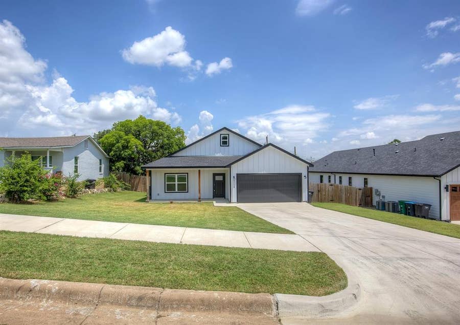 Property photo for 5116 Bonnell Avenue, Fort Worth, TX