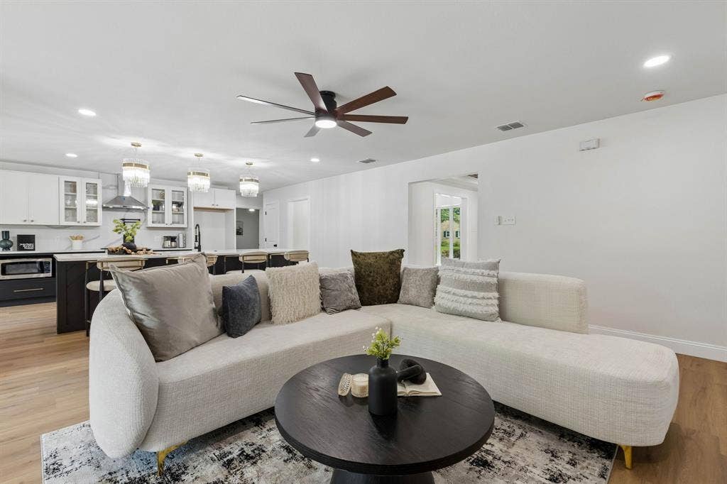 3216 Rotan Lane, Dallas, TX 75229
