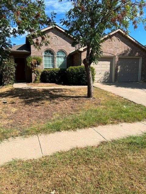 Property photo for 12513 Viewpoint Lane, Fort Worth, TX