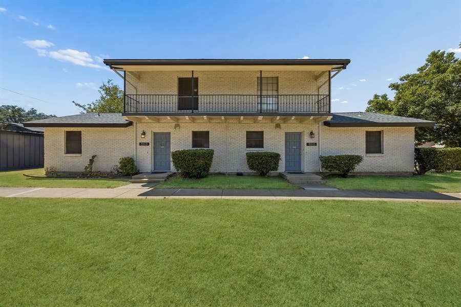 Property photo for 15515 El Estado Drive, Dallas, TX