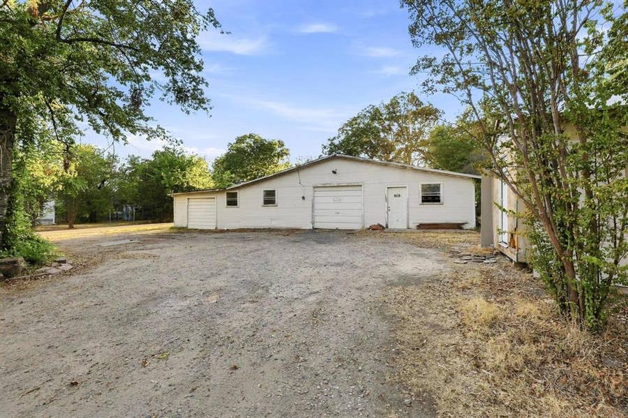 Property photo for 1705 Morse Street, Commerce, TX
