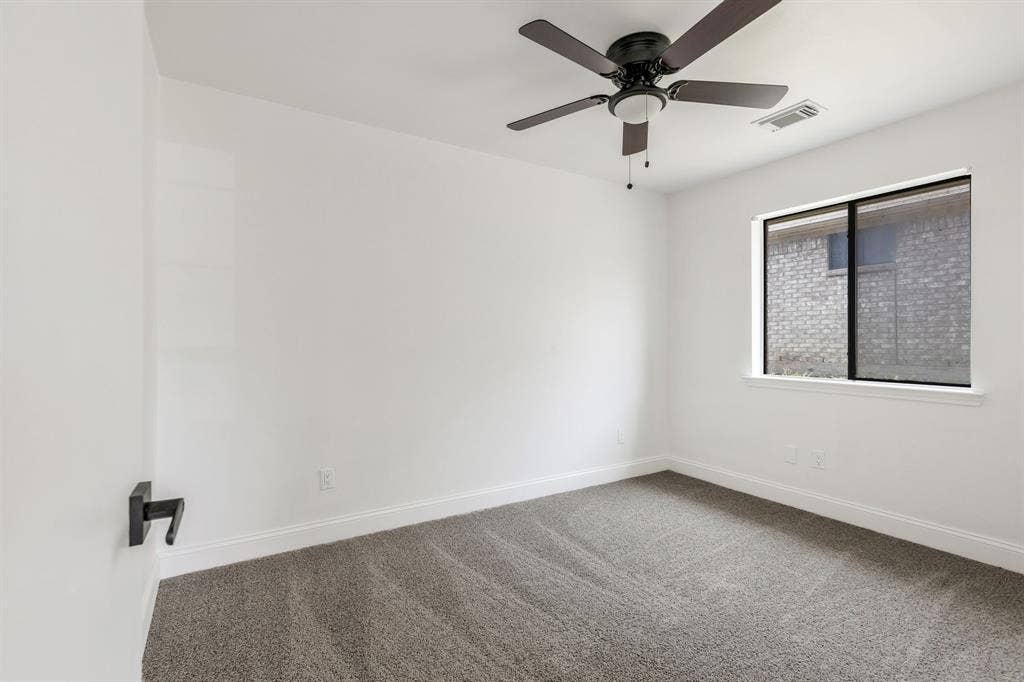 8309 Liberty Lane, Rowlett, TX 75089 8309 Liberty Lane, Rowlett, TX 75089