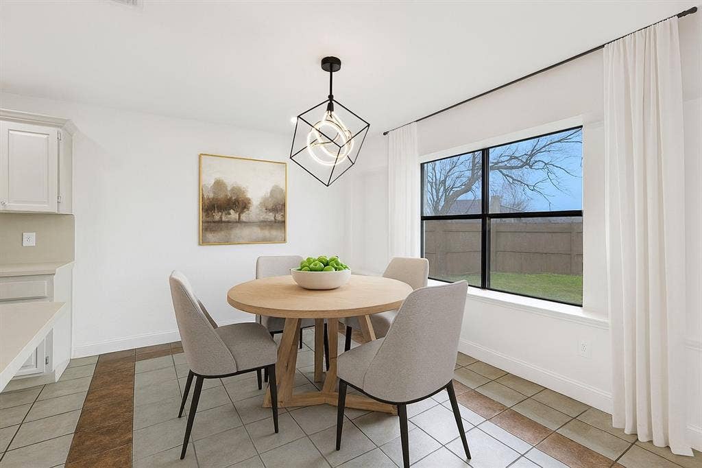8309 Liberty Lane, Rowlett, TX 75089 Virtually staged.