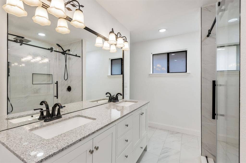 8309 Liberty Lane, Rowlett, TX 75089 8309 Liberty Lane, Rowlett, TX 75089