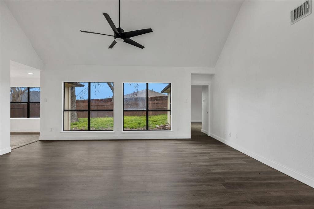 8309 Liberty Lane, Rowlett, TX 75089 8309 Liberty Lane, Rowlett, TX 75089
