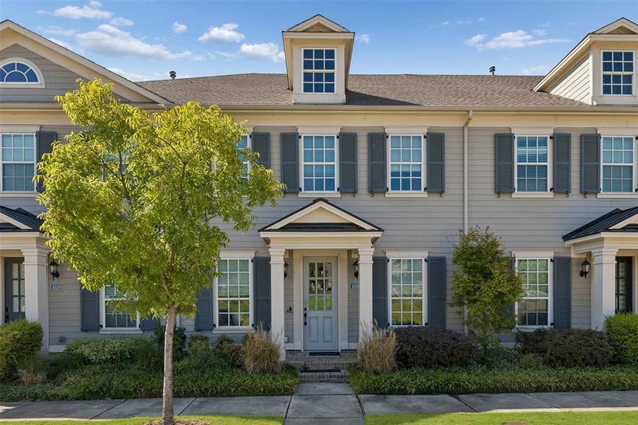 Property photo for 1016 Gardenia Street, Carrollton, TX