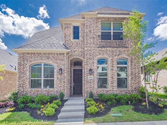 Property photo for 17565 Sequoia Drive, Dallas, TX