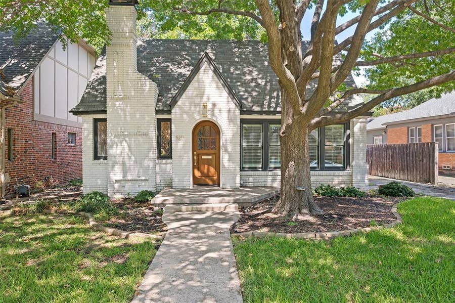 Property photo for 5211 Goodwin Avenue, Dallas, TX