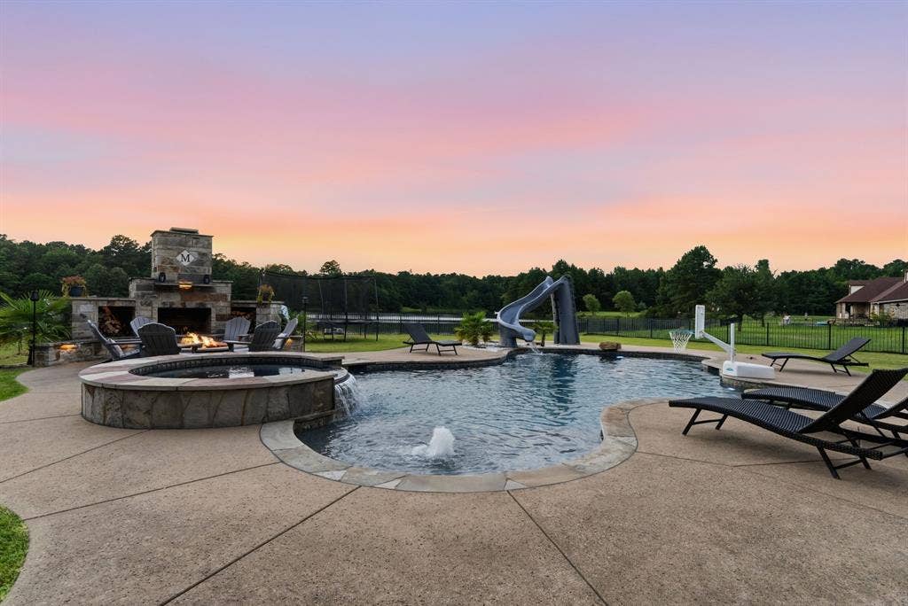 10936 Deer Creek Drive, Tyler, TX 75707 10936 Deer Creek Drive, Tyler, TX 75707
