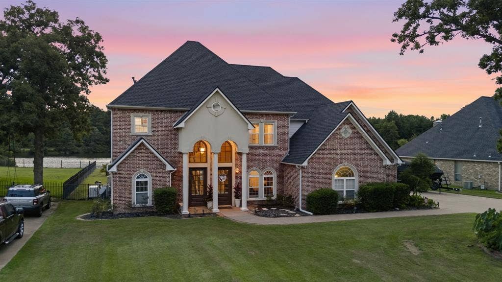10936 Deer Creek Drive, Tyler, TX 75707 10936 Deer Creek Drive, Tyler, TX 75707