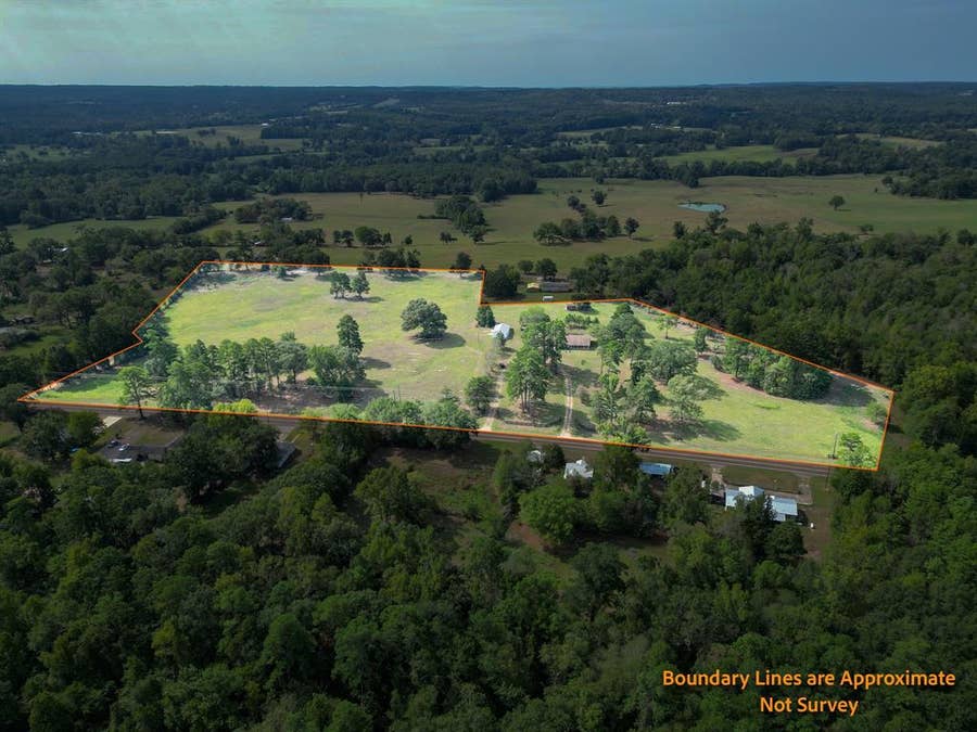 Property photo for 2130 E FM 22, Jacksonville, TX