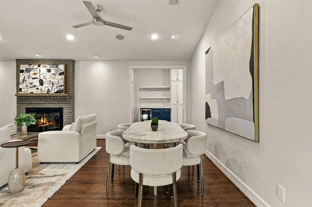 6828 Santa Maria Lane, Dallas, TX 75214 6828 Santa Maria Lane, Dallas, TX 75214