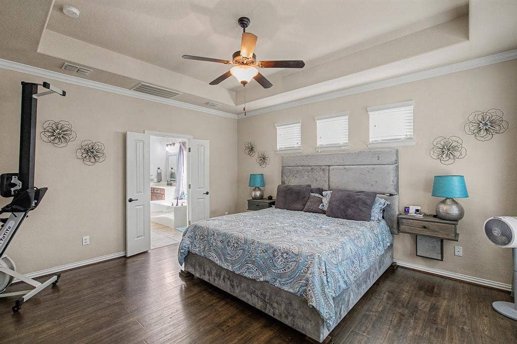 9939 Amberwoods Lane, Frisco, TX 75035 9939 Amberwoods Lane, Frisco, TX 75035