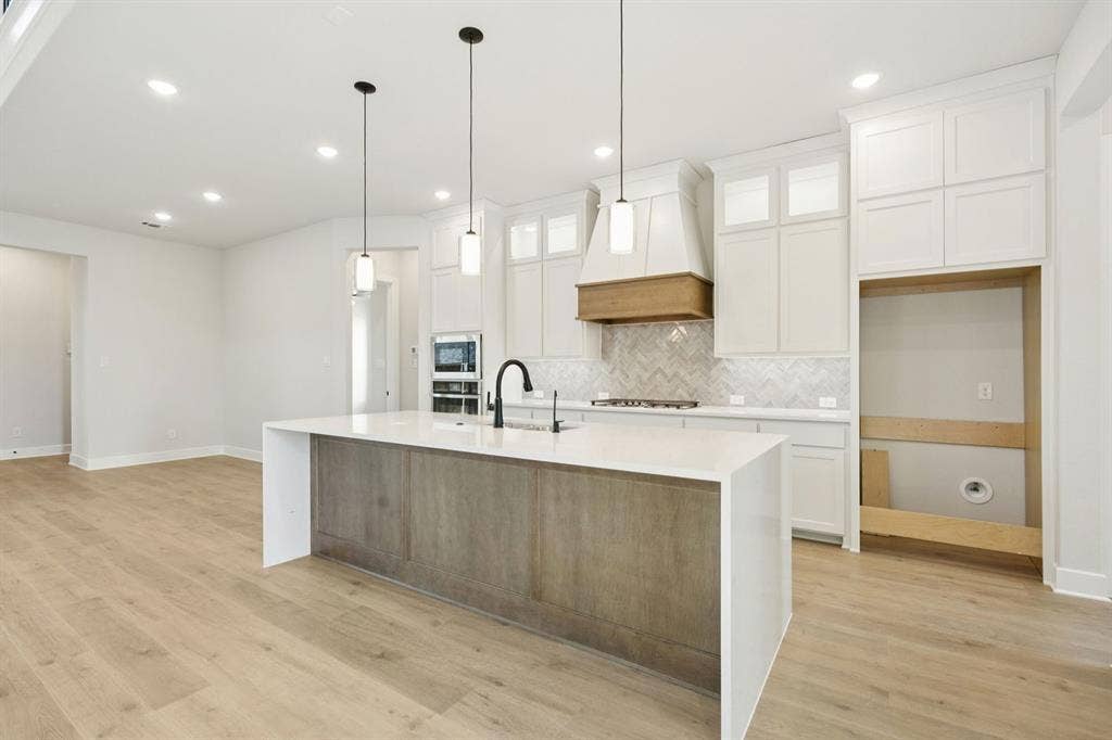 9156 Emory Oak Drive, Frisco, TX 75035 Representative