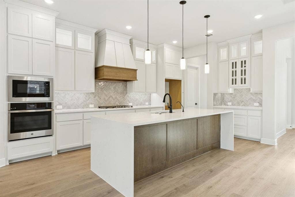 9156 Emory Oak Drive, Frisco, TX 75035 Representative