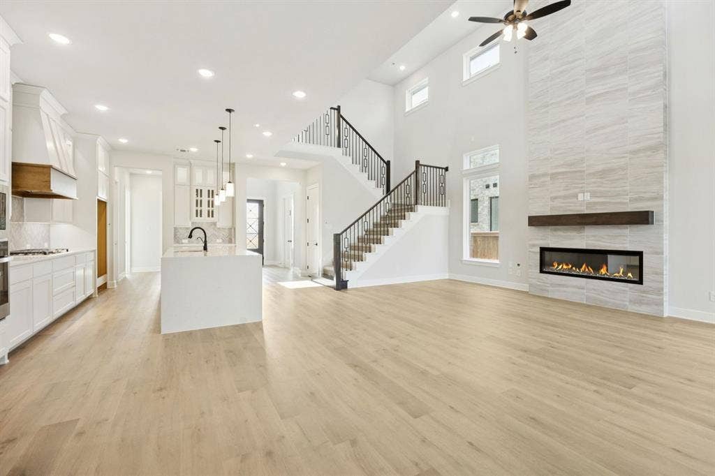 9156 Emory Oak Drive, Frisco, TX 75035 Representative
