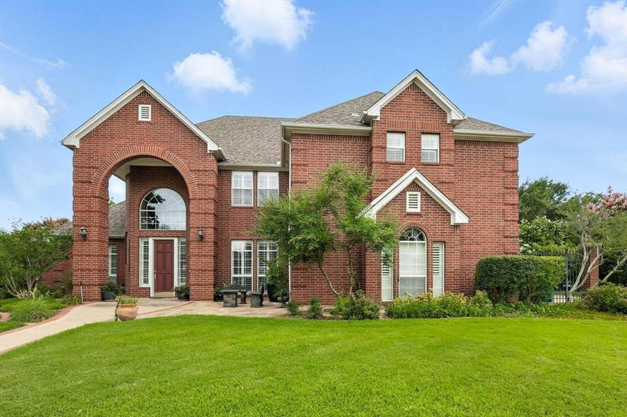Property photo for 109 Visalia Lane, Denton, TX