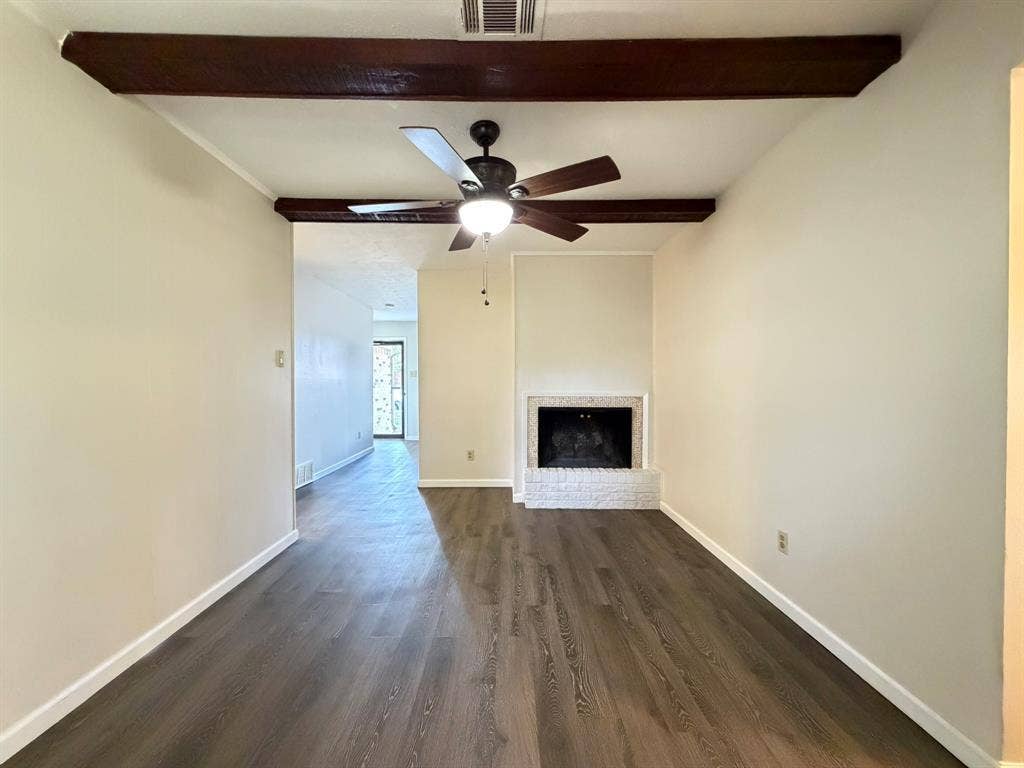 2004 Glenwick Lane, Irving, TX 75060 2004 Glenwick Lane, Irving, TX 75060
