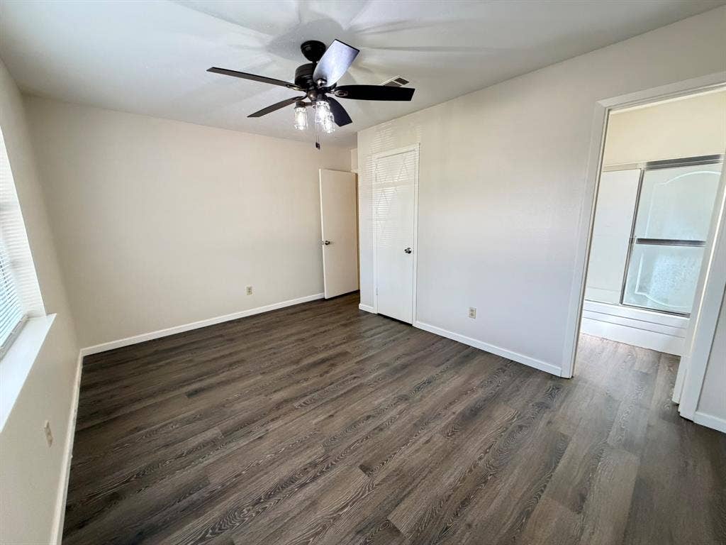 2004 Glenwick Lane, Irving, TX 75060 2004 Glenwick Lane, Irving, TX 75060