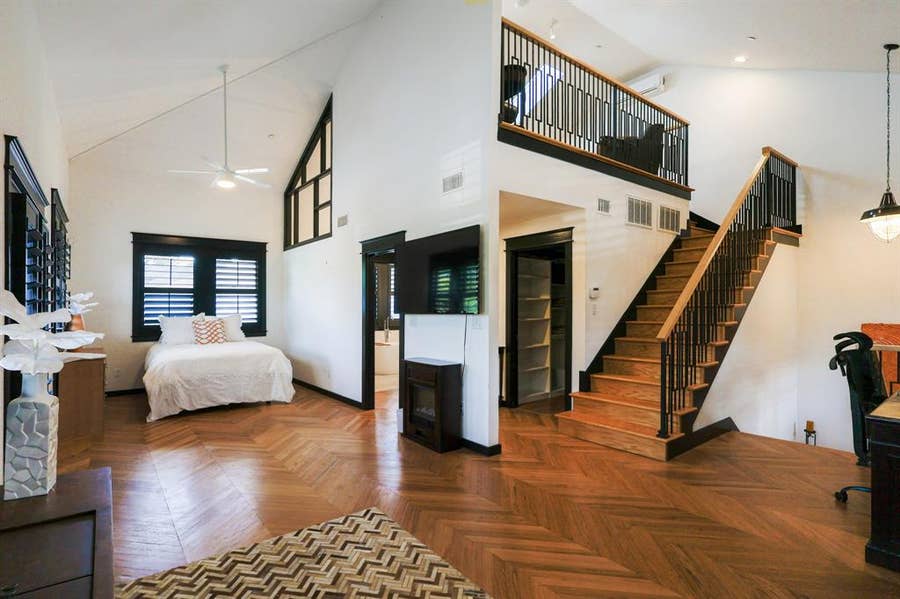 Property photo for 1038 Kings Highway, #1, Dallas, TX