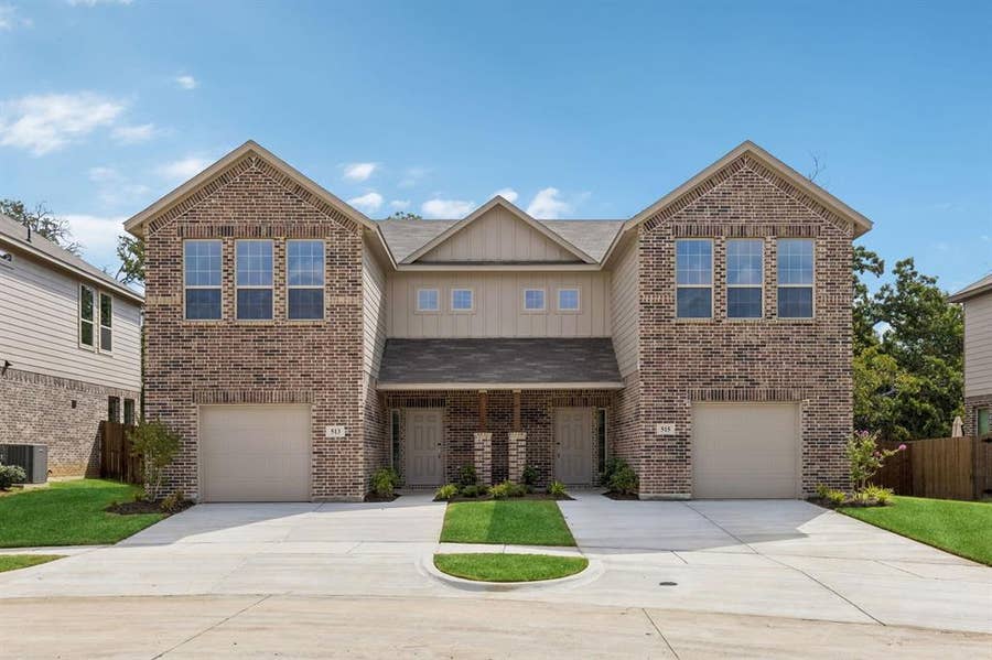 Property photo for 513-515 S Mockingbird Lane, Denton, TX