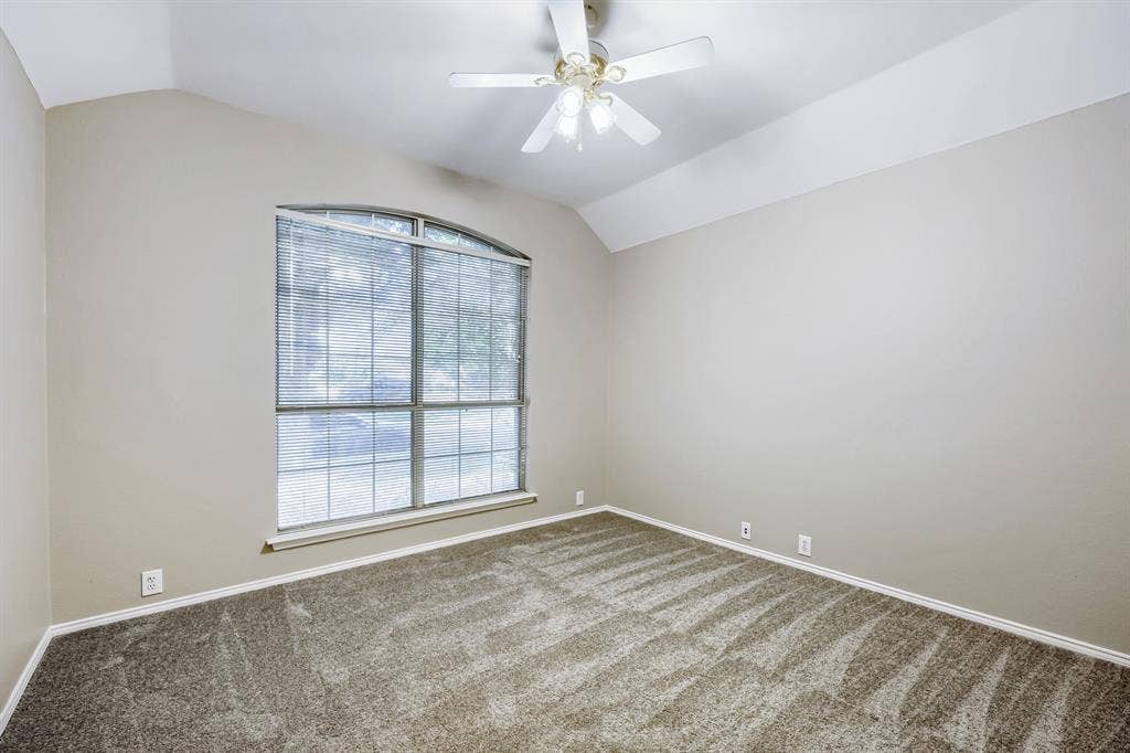605 Oakbrook Drive, Burleson, TX 76028 605 Oakbrook Drive, Burleson, TX 76028