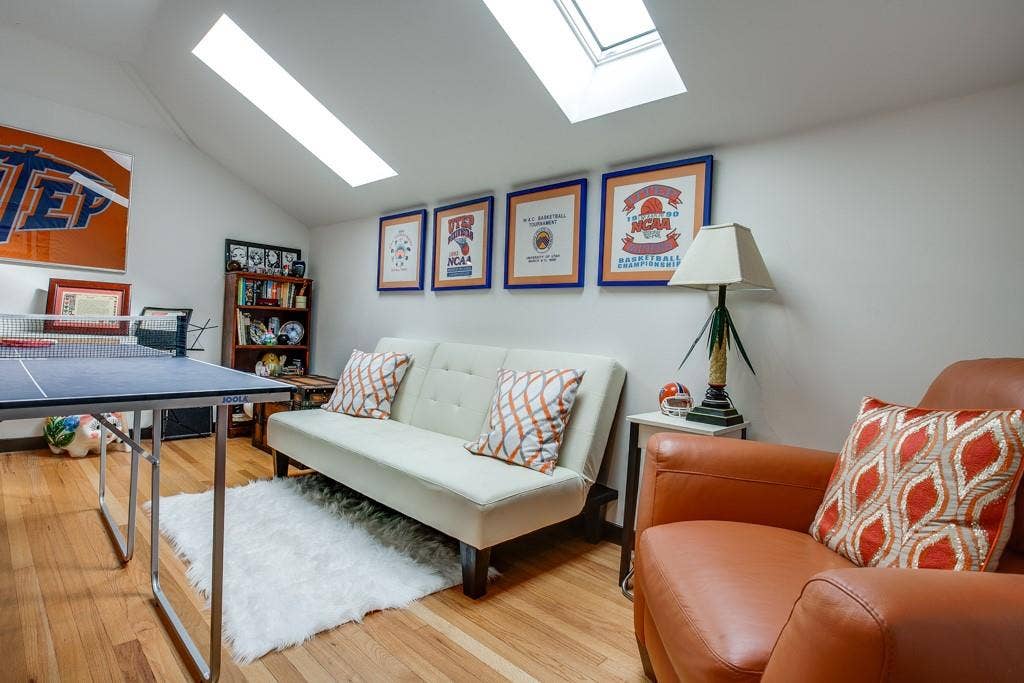 Upstairs Loft makes a great Guest Bedroom or Home Office