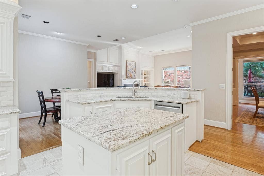 5929 Newgate Lane, Plano, TX 75093