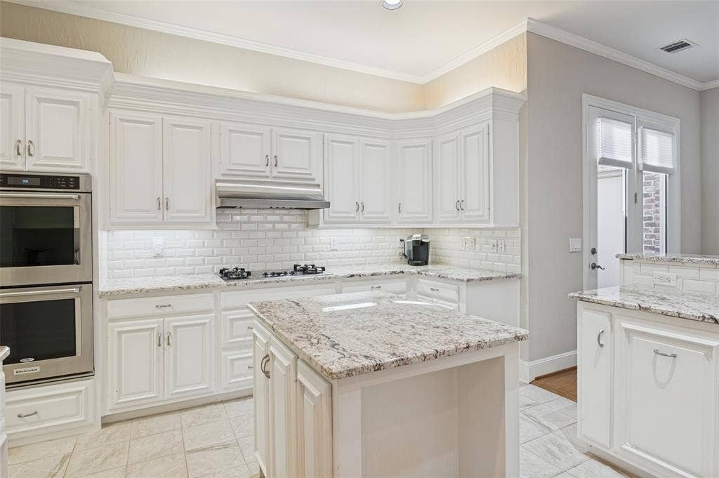 5929 Newgate Lane, Plano, TX 75093