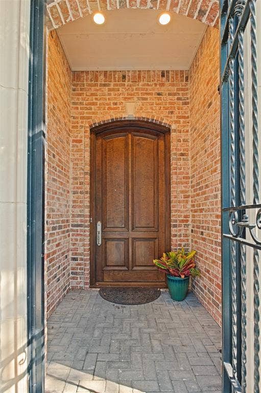 5929 Newgate Lane, Plano, TX 75093