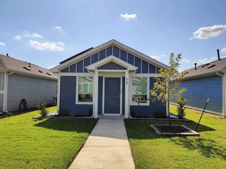 Property photo for 460 Whistlestop Way, Ferris, TX