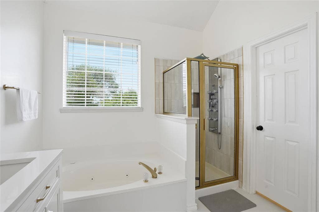 1415 Sutton Drive, Carrollton, TX 75006