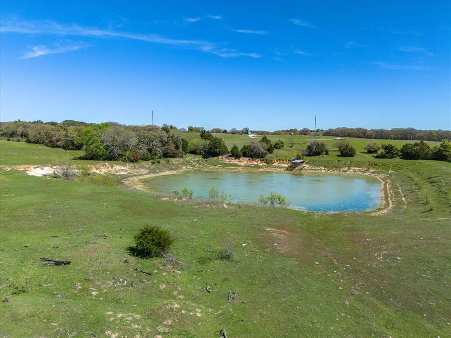 Property photo for 1230 County Road 2475, Alvord, TX
