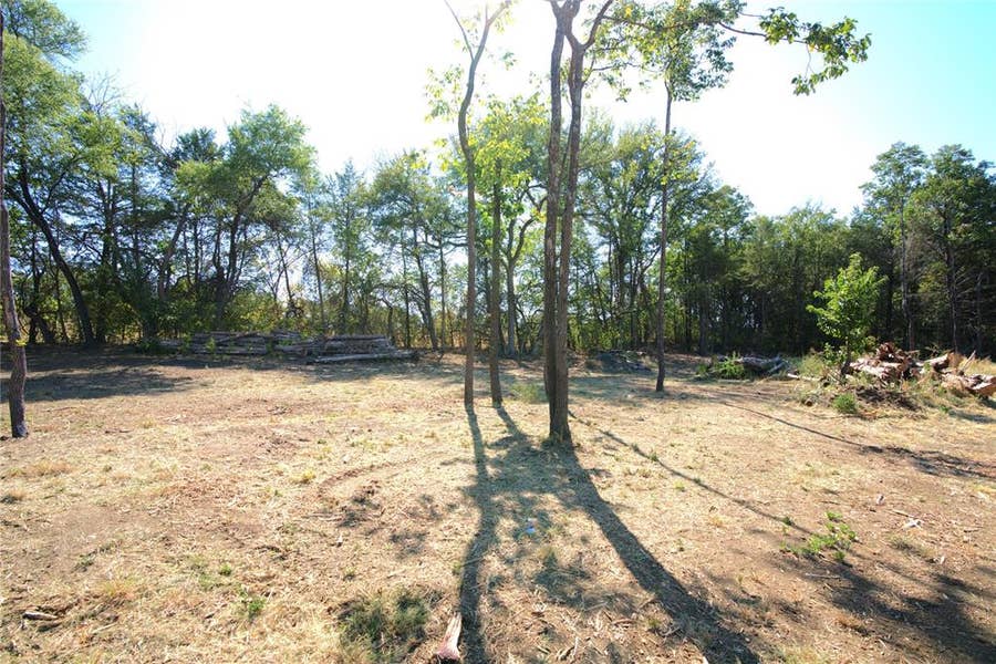 Property photo for 43 County Road 42351, Paris, TX