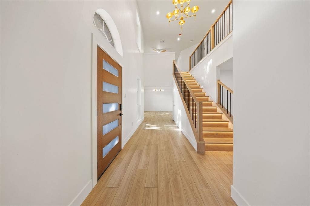 7504 Hughes Drive, Plano, TX 75024 7504 Hughes Drive, Plano, TX 75024