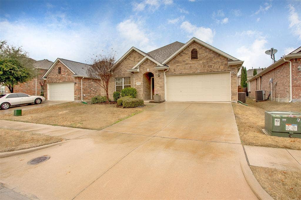 10228 Olivia Drive, McKinney, TX 75072